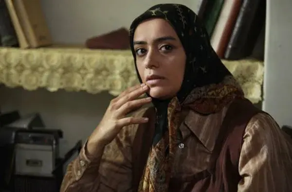 الهام چرخنده