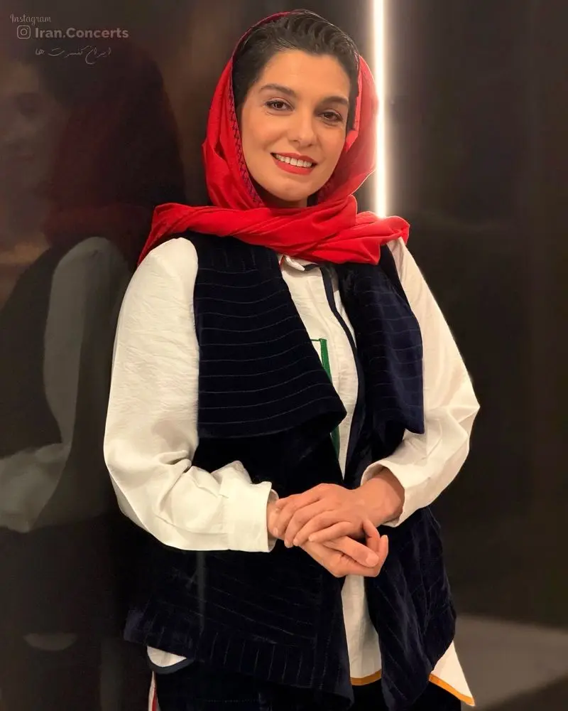 الیکا عبدالرزاقی، بازیگر سینما، تئاتر و تلویزیون و کارگردان تئاتر