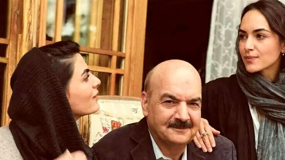 سینا ساعی رپر جنجالی در کنار دختر زیبای ایرج طهماسب؛ ازدواج یا راز تازه؟