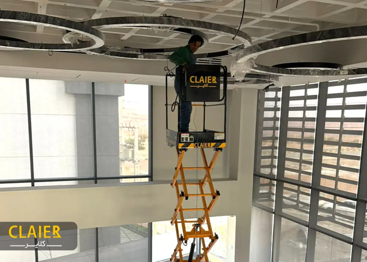 راز استانداردهای بالابر نفربر کلایر که ایمنی را تضمین می‌کند!