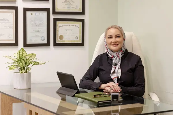 دکتر بنفشه علایی