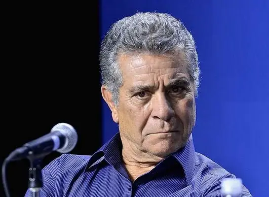 بهروز وثوقی