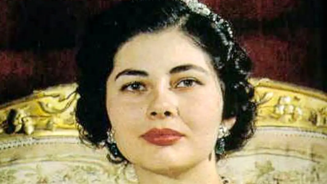 راز زمردهای چشم‌نواز ملکه ثریا در شب عروسی‌اش که همه را محو کرد!