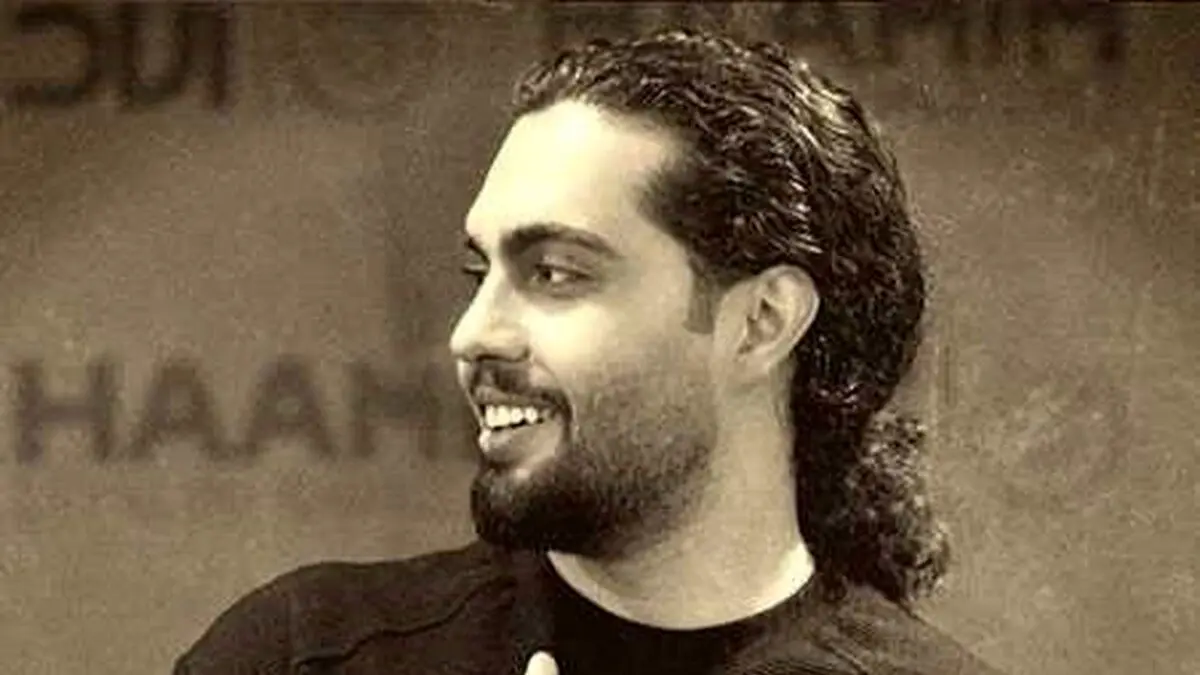 دانلود آهنگ حامیم به نام «نیمه گمشده»/ مث پروانه دور تو میگشتم…+متن کامل