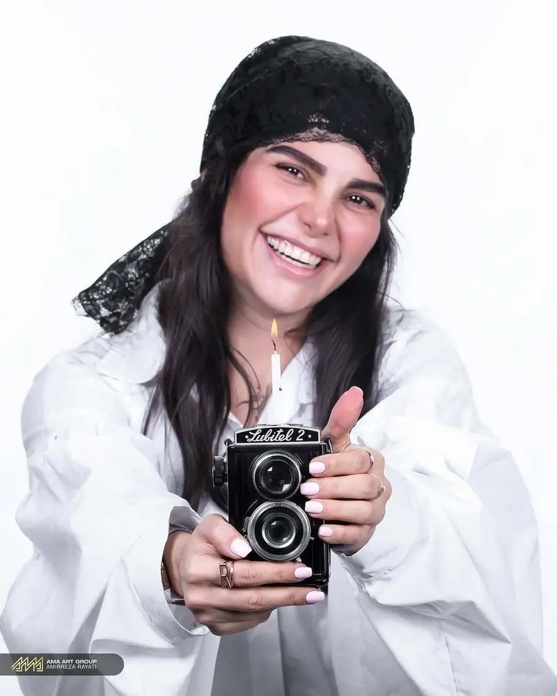 راضیه دهقان، بازیگر نقش «نازار» در سریال «نون خ»