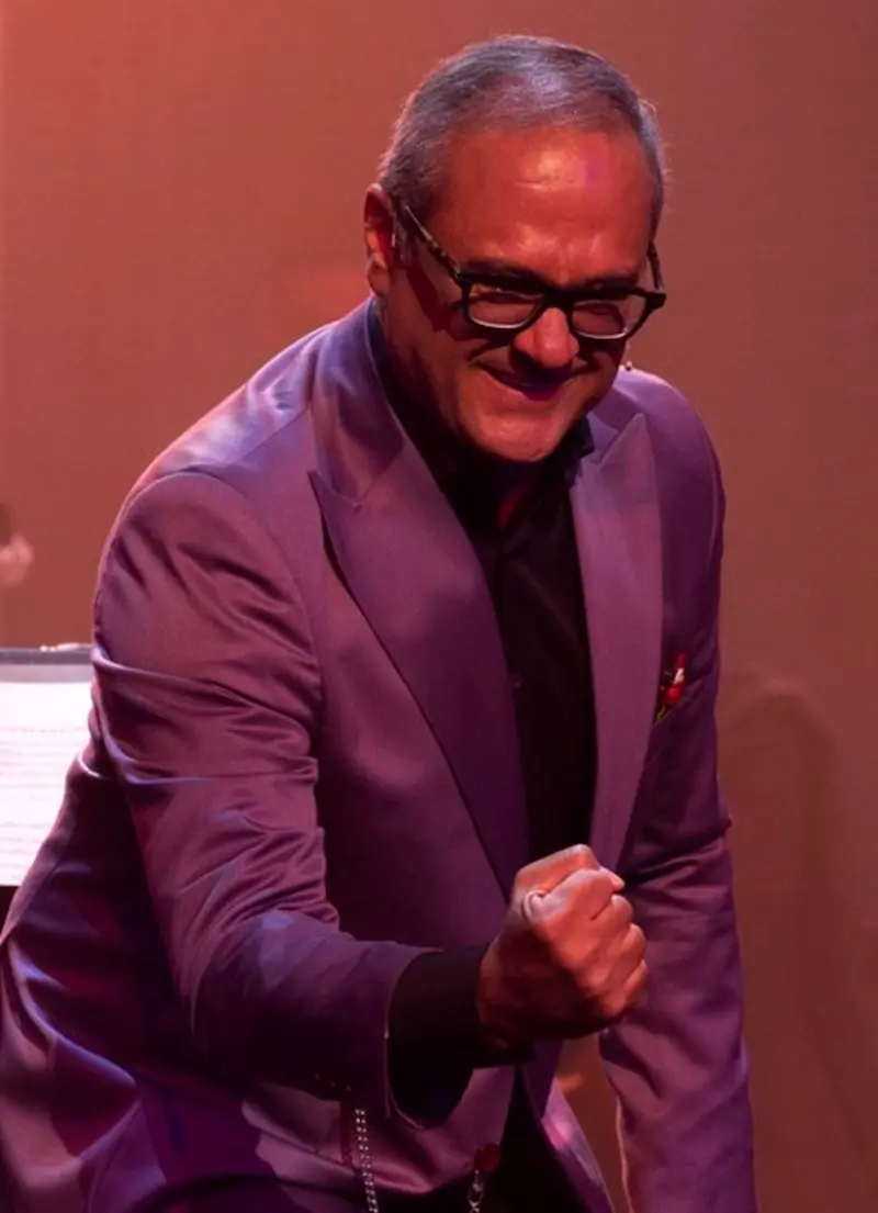 بررسی استایل رامبد جوان در برنامه کارناوال