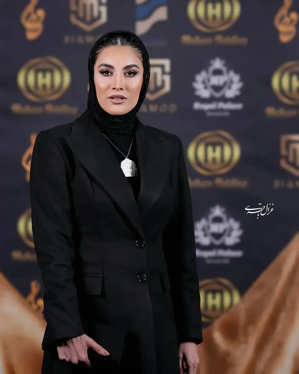 ریحانه رضی در جشن حافظ 1404-2