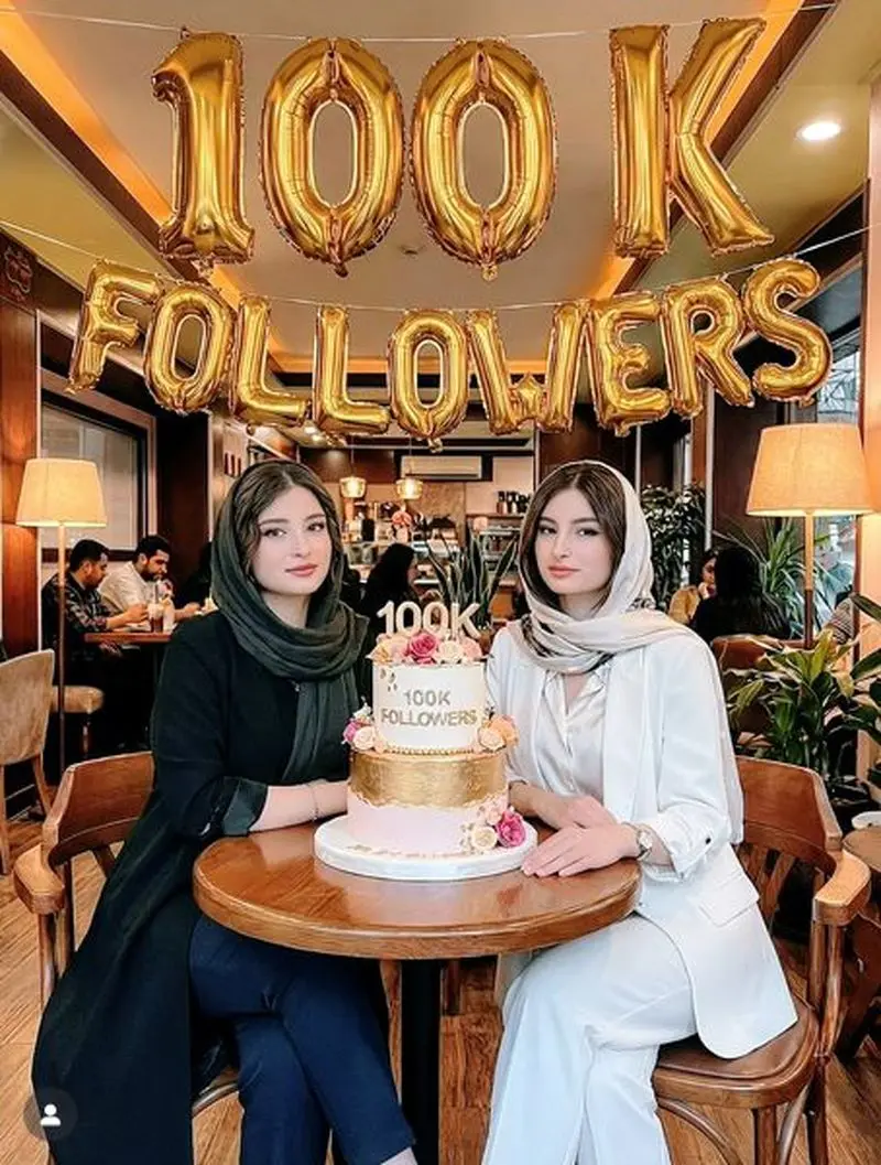 دوقلوهای پایتخت سارا و نیکا