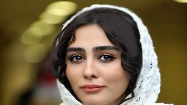 ستاره حسینی تولد ۳۲ سالگی‌اش را با لباس عروس در ساحل جادویی جشن گرفت!