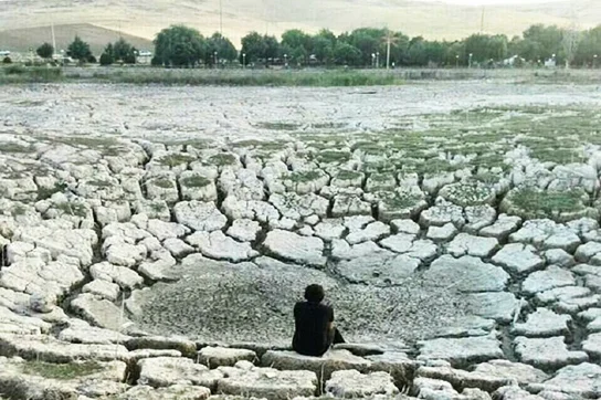 سراب نیلوفر