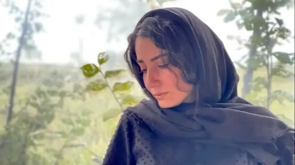 سمیرا حسن پور از جدایی سخت یک ساله پرده برداشت: عشق عمیق هم روزی سکوت می‌کند!