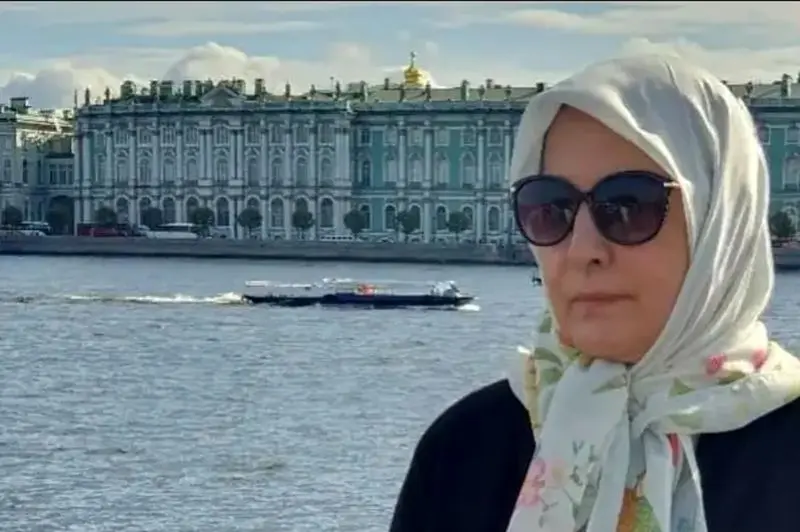 چهره و تیپ باکلاس سونیا پوریامین 