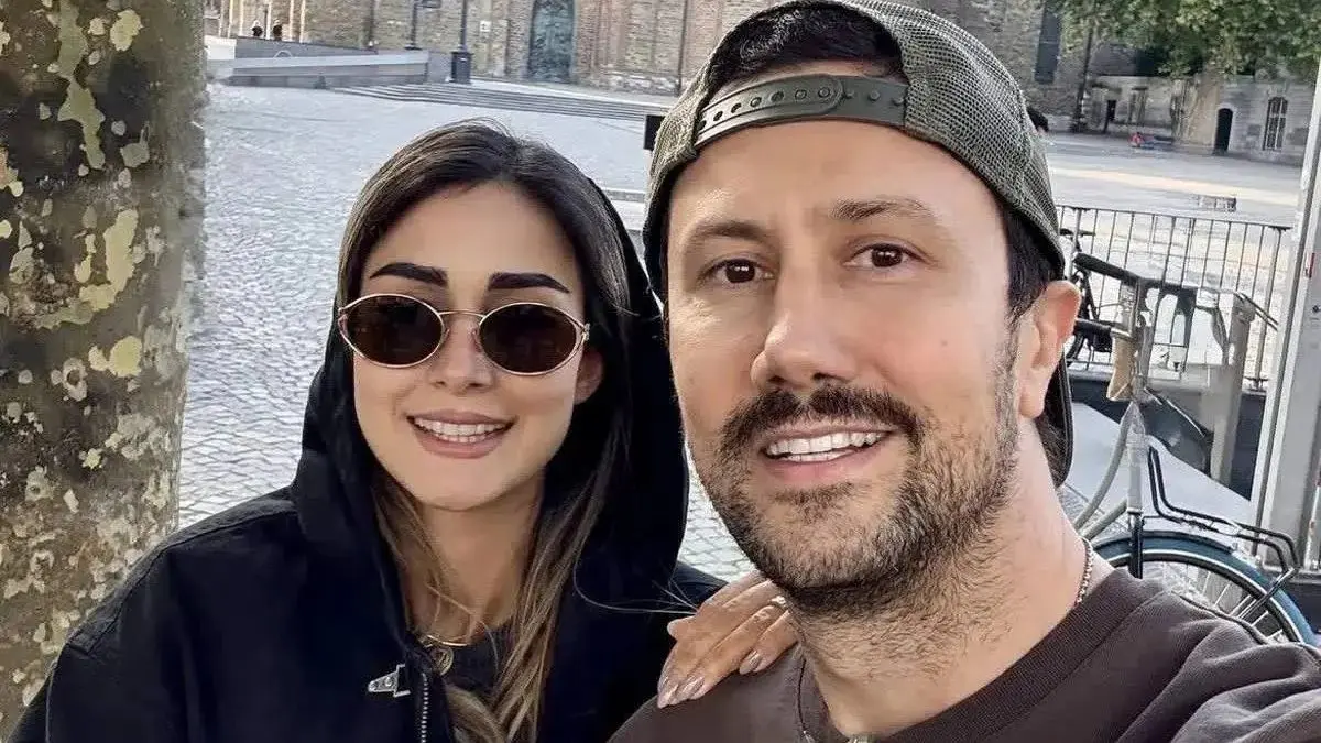 نگاهی متفاوت به میز کار شاهرخ استخری؛ ترکیب شیک سلیقه اروپایی و هنر مدرن