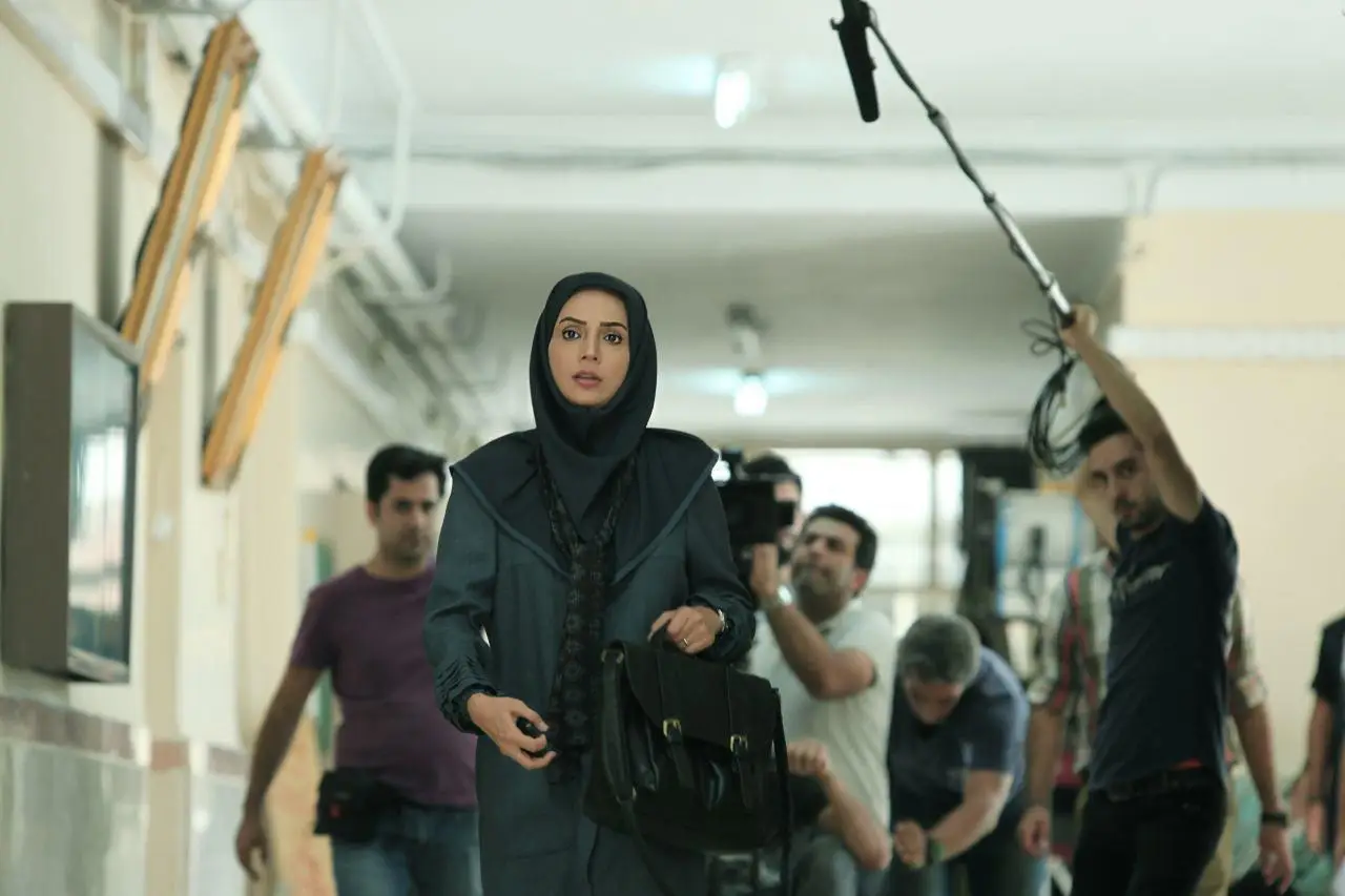 شبنم قلی خانی در سریال هشت و نیم دقیقه