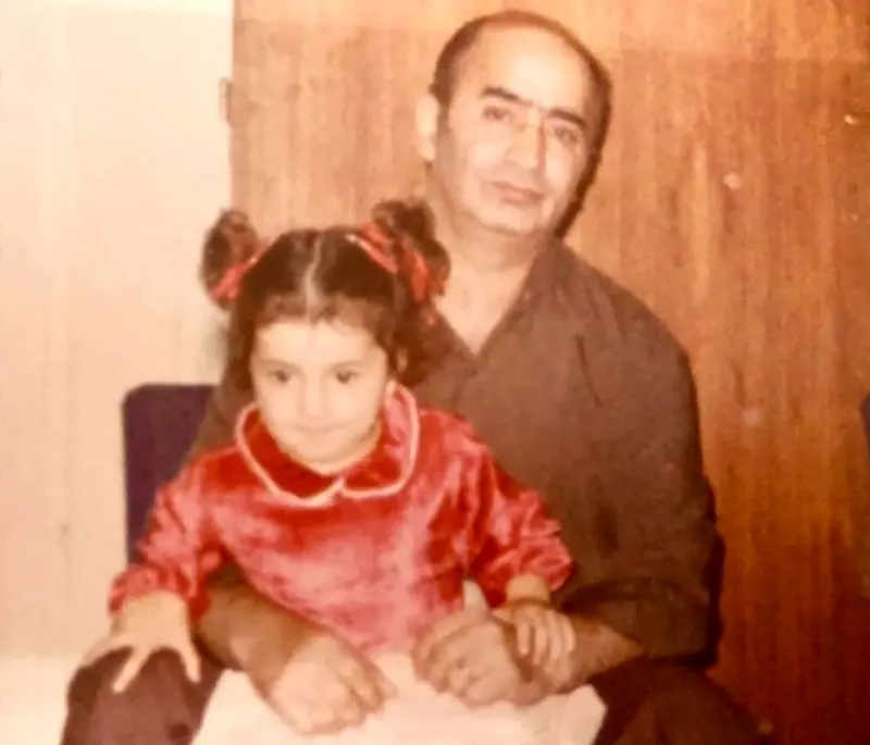 کودکی شبنم قلی خانی