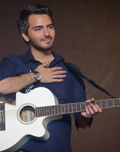 علی طباطبایی