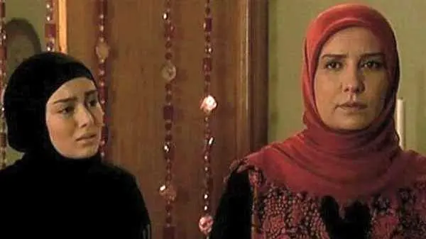 فریبا کوثری در ۵۸ سالگی با استایل سنتی و اصیل، دل کاربران را برد!