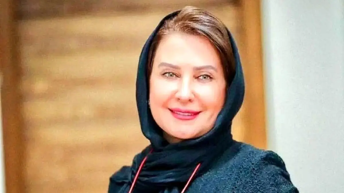 فیلم آواز معروفا |  ژست گیری عاشقانه  لعیا زنگنه با آهنگ آه ای هستی من