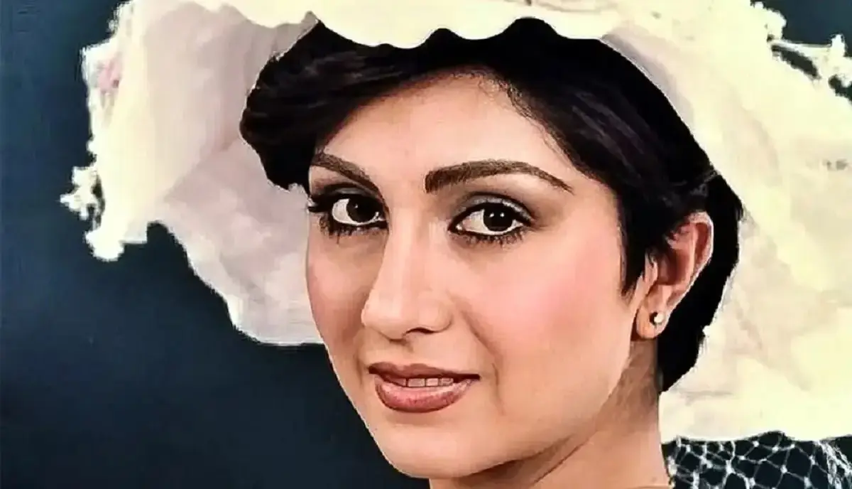 قاب تاریخ | کودکی لیلا فروهر در خانه پدری؛ سفری به دهه ۴۰