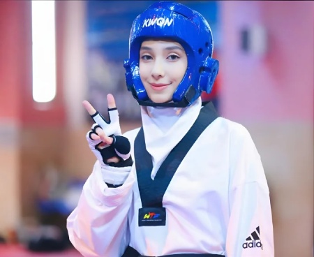 مبینا نعمتزاده