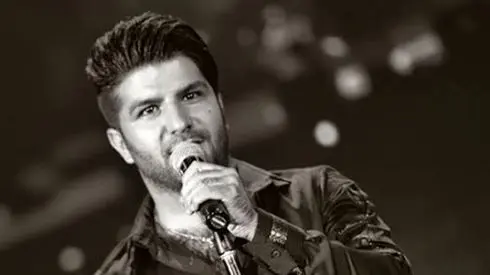 آهنگ جنجالی «بد هواتو کرده دلم» از مجید خراطها با کیفیت اصلی منتشر شد!