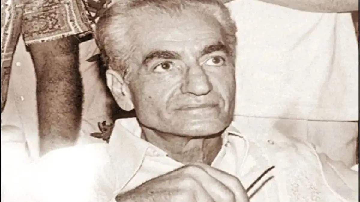 سفر به ایام قدیم؛ شاه عاشق یخ‌بازی با فرحناز پهلوی در یک قاب نادر!