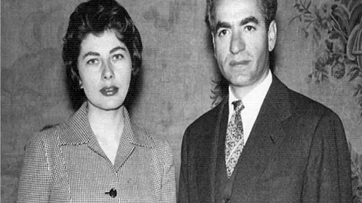 سفر به دل تاریخ با سگ‌های وفادار محمدرضا پهلوی در تفرجگاه خانوادگی سال ۱۳۳۱!