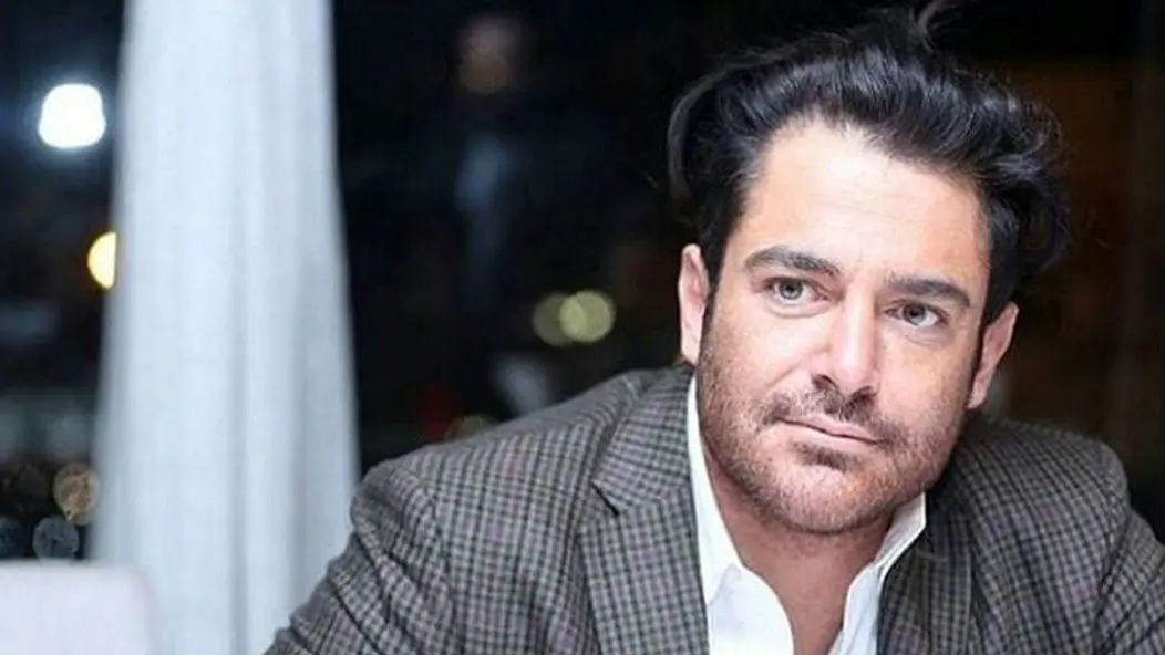 محمدرضا گلزار عمو شد؛ رونمایی از برادرزاده نوزاد با چهره‌ی عروسکی که همه را شگفت‌زده کرد!