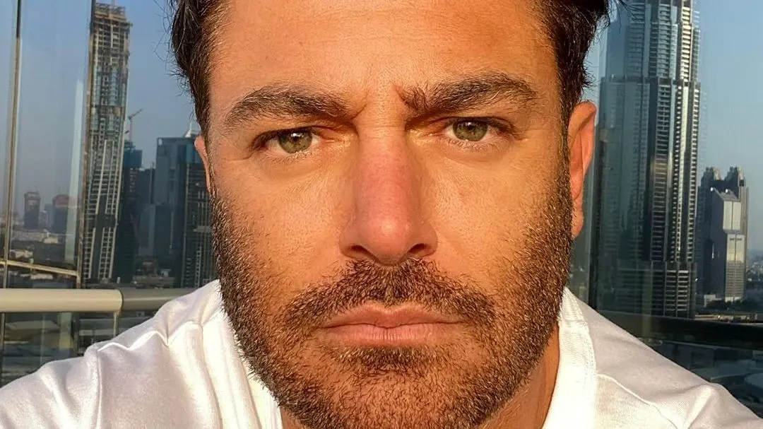 رضا گلزار: وقتی حتی دراز کشیدن برای مردم هم کافی نیست؛ چرا همه همیشه ناراضی‌اند؟