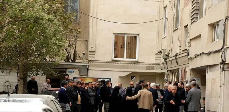 تشیع جنازه خواهر احمدی نژاد 