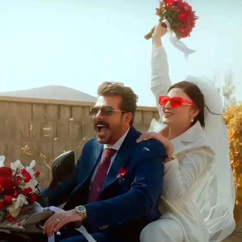 استایل مراسم عقد مریم مومن