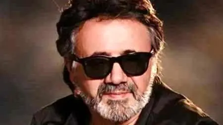 بازخوانی شگفت‌انگیز معین با هوش مصنوعی؛ «دستتو بزار رو قلبم» را همین حالا دانلود کنید!