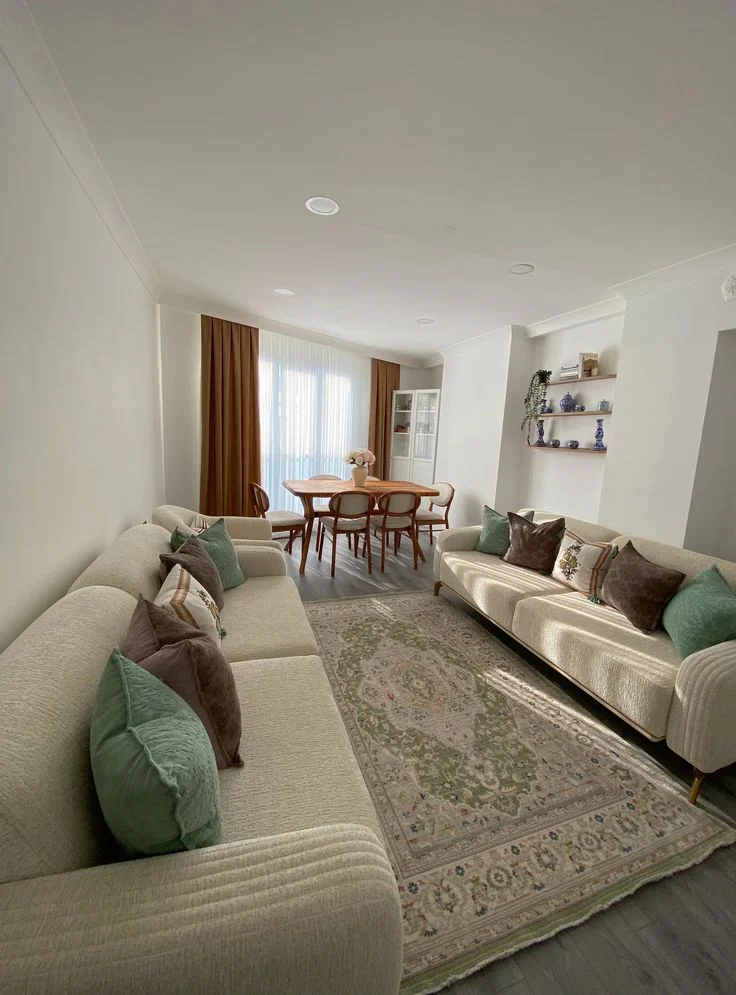 چیدمان پذیرایی مستطیل باریک