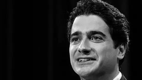 تمرینات بوکس همایون شجریان با صدای ابی؛ ناک اوتی بی‌نظیر در رینگ!