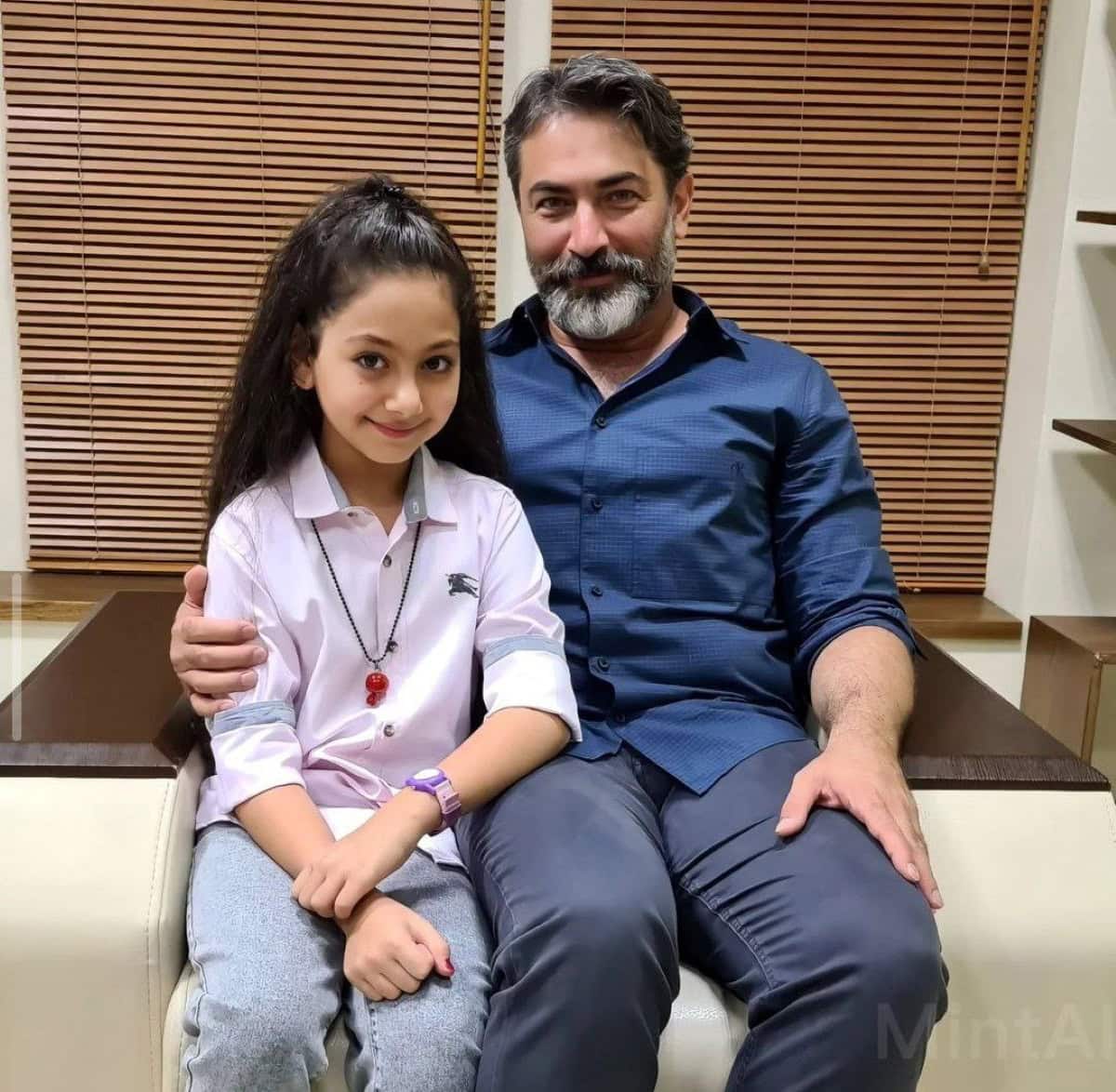 پارسا پیروزفر2