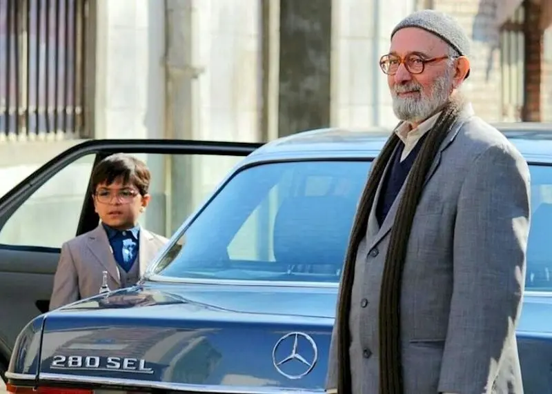 پرویز پورحسینی در بچه مهندس