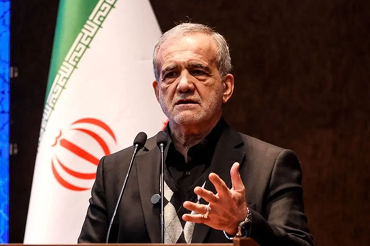 پزشکیان درباره حجاب: اجبار راه‌حل نیست، نیازمند گفت‌وگو و فرهنگ‌سازی هستیم