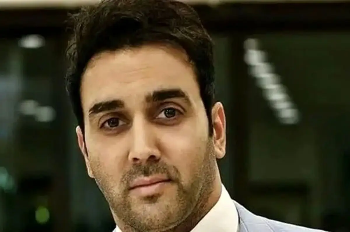 پوریا پورسرخ در اسپانیا با استایلی که همه را شگفت‌زده کرد!