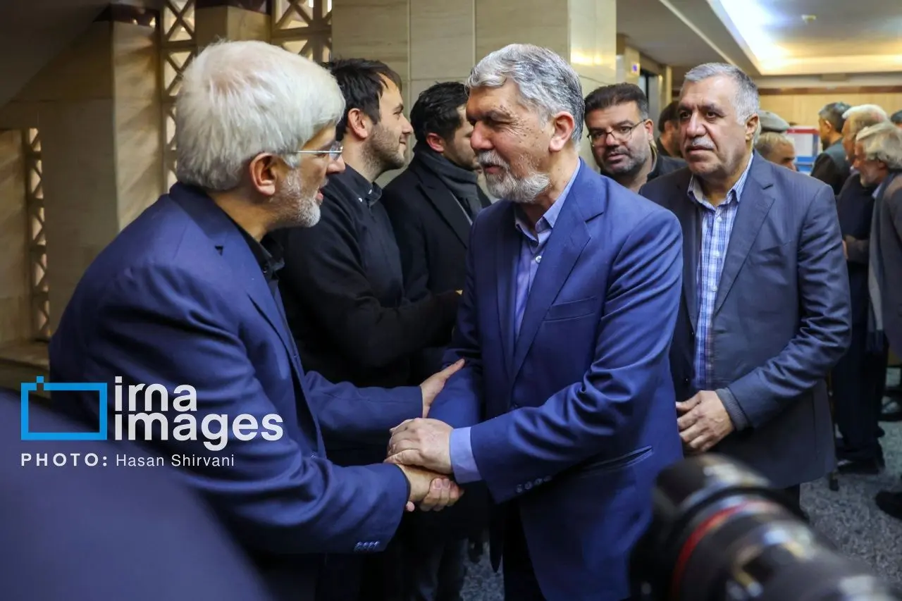 تصاویر: مجلس ترحیم اشرف بروجردی