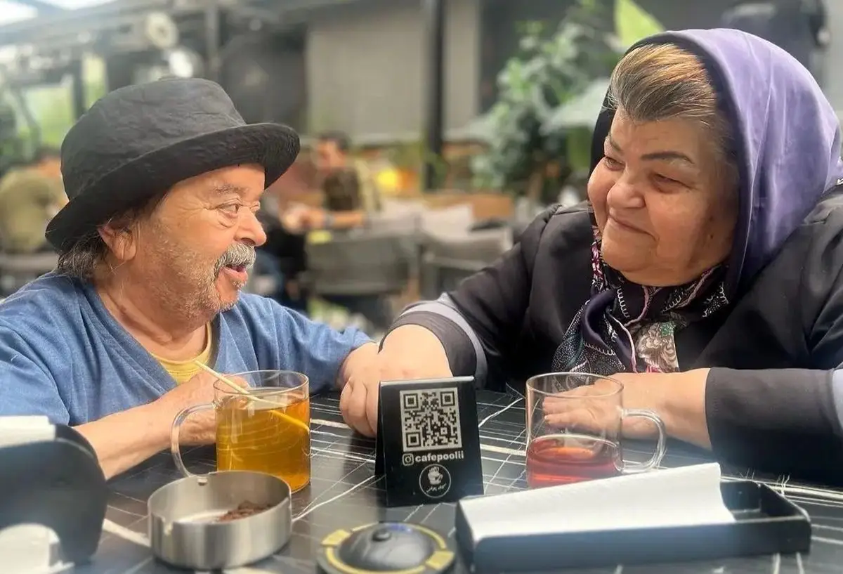 شادی ساده و خاص اسدالله یکتا در روز تولدش کنار خانواده‌اش