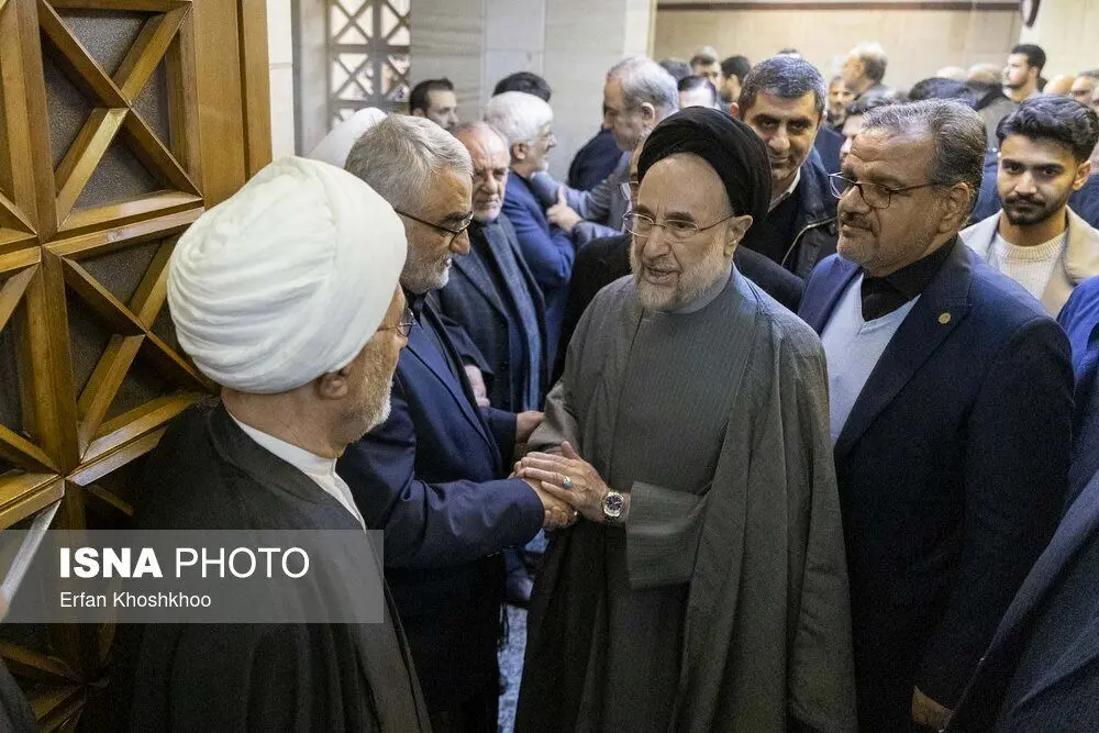 تصاویر: مجلس ترحیم اشرف بروجردی