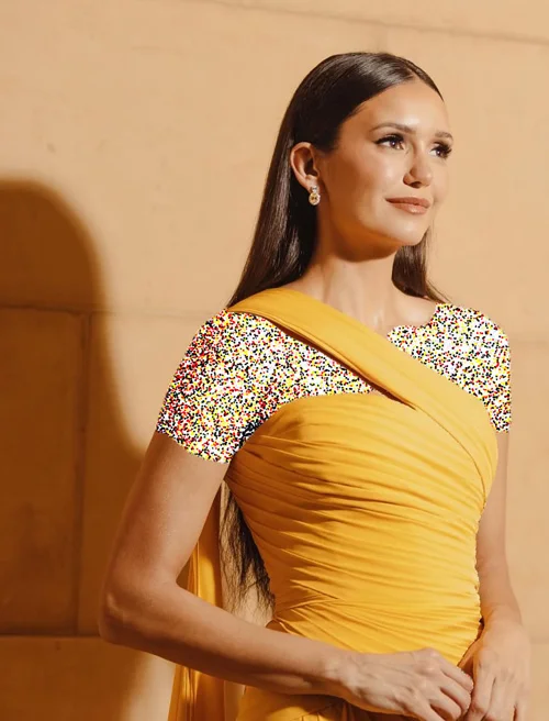 پیراهن زرد نینا دوبرو