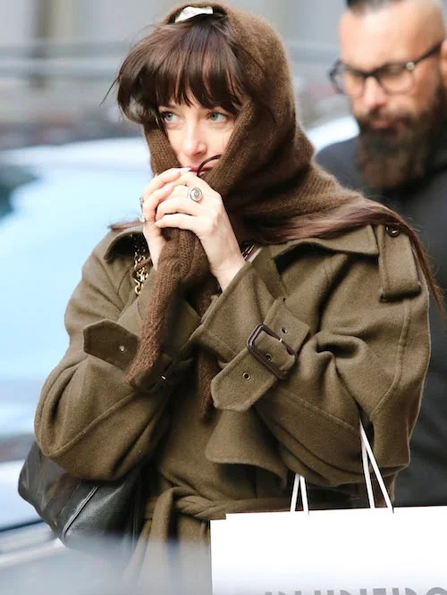 پالتوی بلند داکوتا جانسون