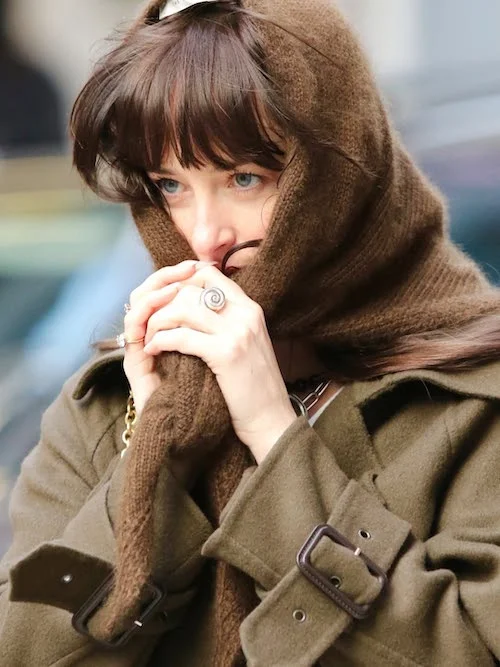 پالتوی بلند داکوتا جانسون