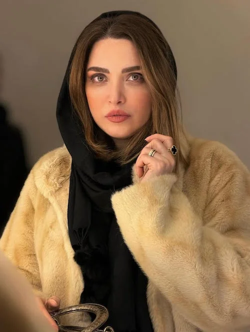 پالتوی خزدار بهنوش طباطبایی