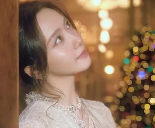 بلوز توری یونا