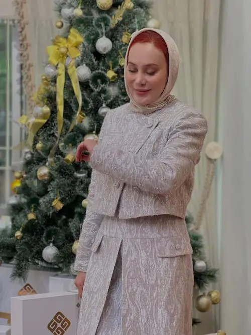 کت و دامن آرام جعفری