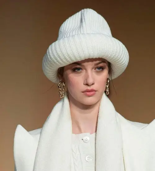 ترند کلاه بافتنی