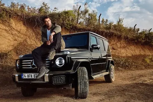 ابراهیم چلیکول در تبلیغ بنز