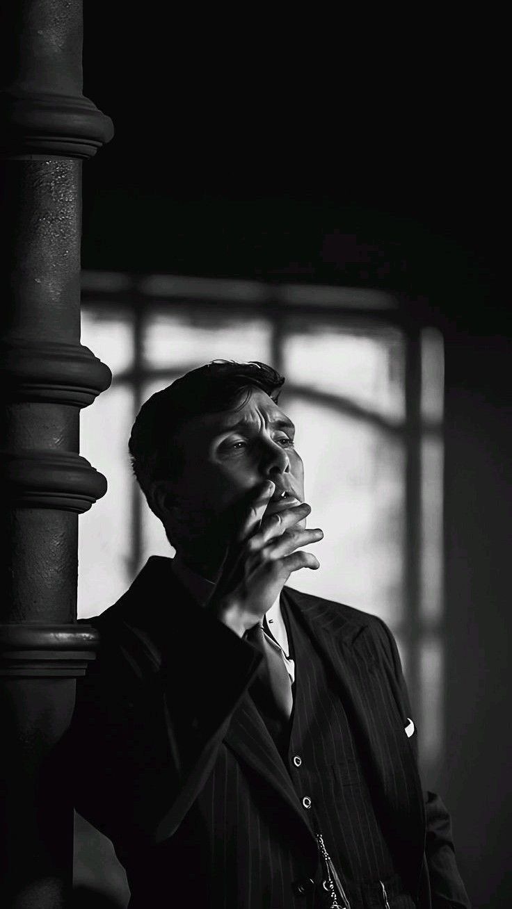 عکس پروفایل پسرانه با سیگار